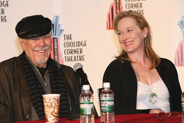 Robert Altman with Meryl Streepin 2006 (photo by David Fox)