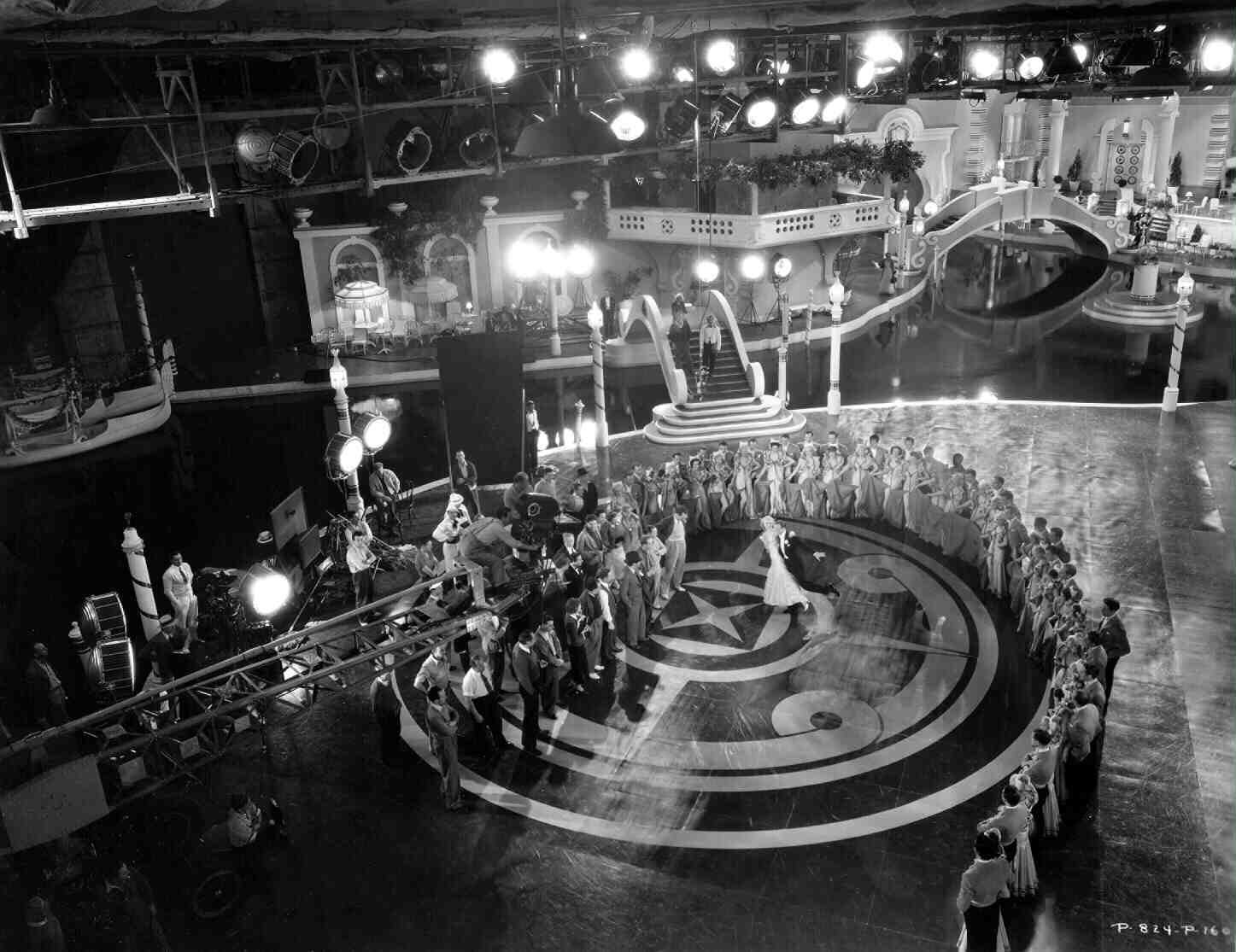 top hat BTS
