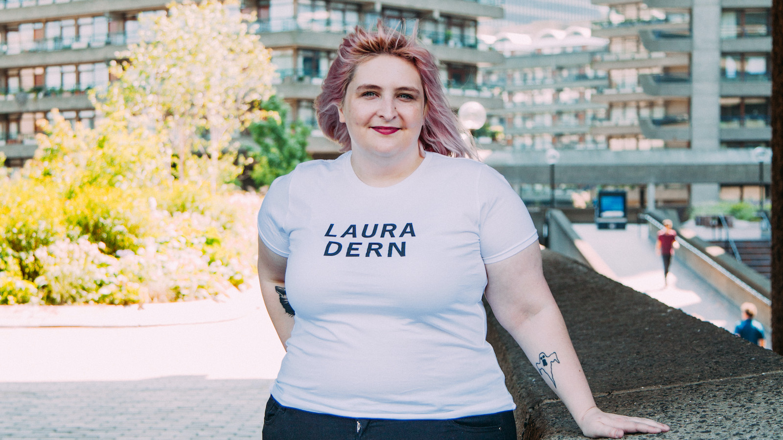 Girls on Tops: Laura Dern